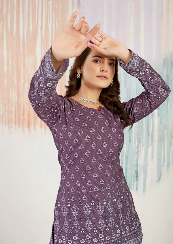 New_long_Slevees_in_Short_Printed_Cotton_Kurtis
