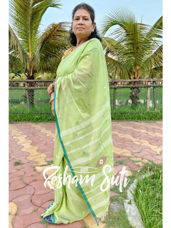 Green_Apple_Handwoven_Cotton_Jamdani_Saree-Shobuj_Ghera_Gram