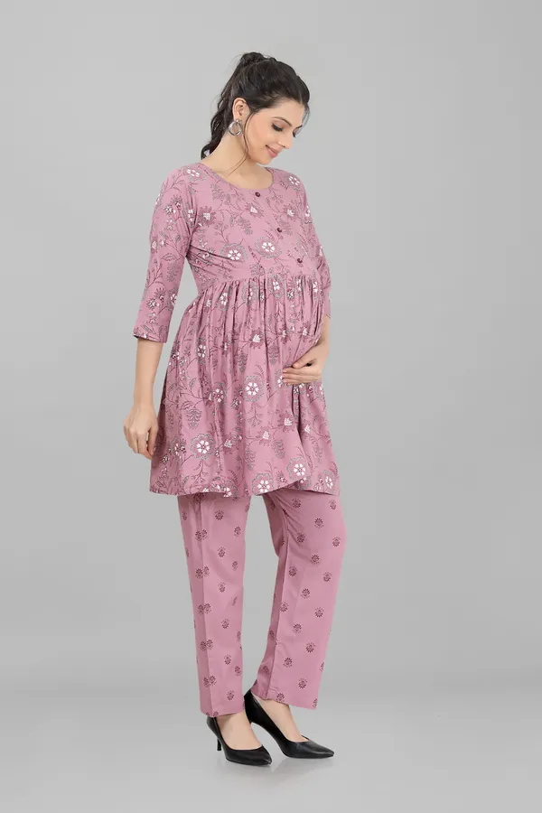 Coral_Pink_Feeding_Night_Suits_With_Zippers_(Top_&_Bottom)