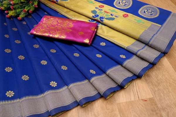 Blue_Woven_Kanjivaram_Silk_Saree_with_Saree_Cover