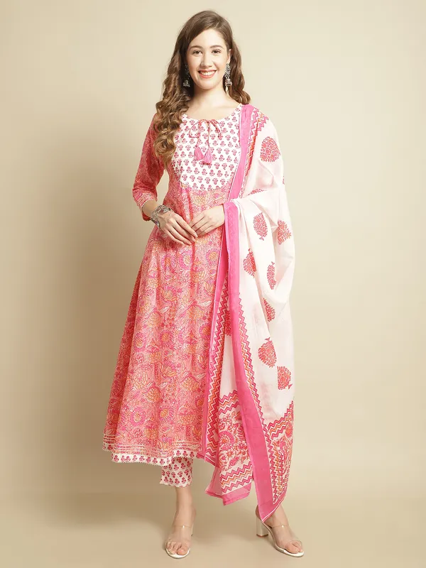 Pink_Pure_Cotton_Floral_Anarkali_Flair_Suit_Set