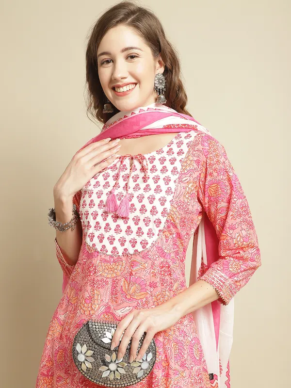 Pink_Pure_Cotton_Floral_Anarkali_Flair_Suit_Set