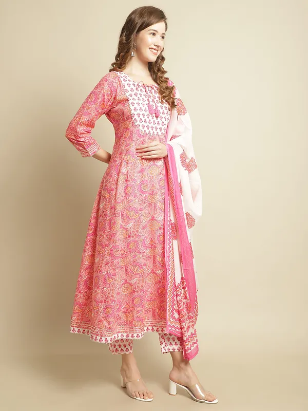 Pink_Pure_Cotton_Floral_Anarkali_Flair_Suit_Set