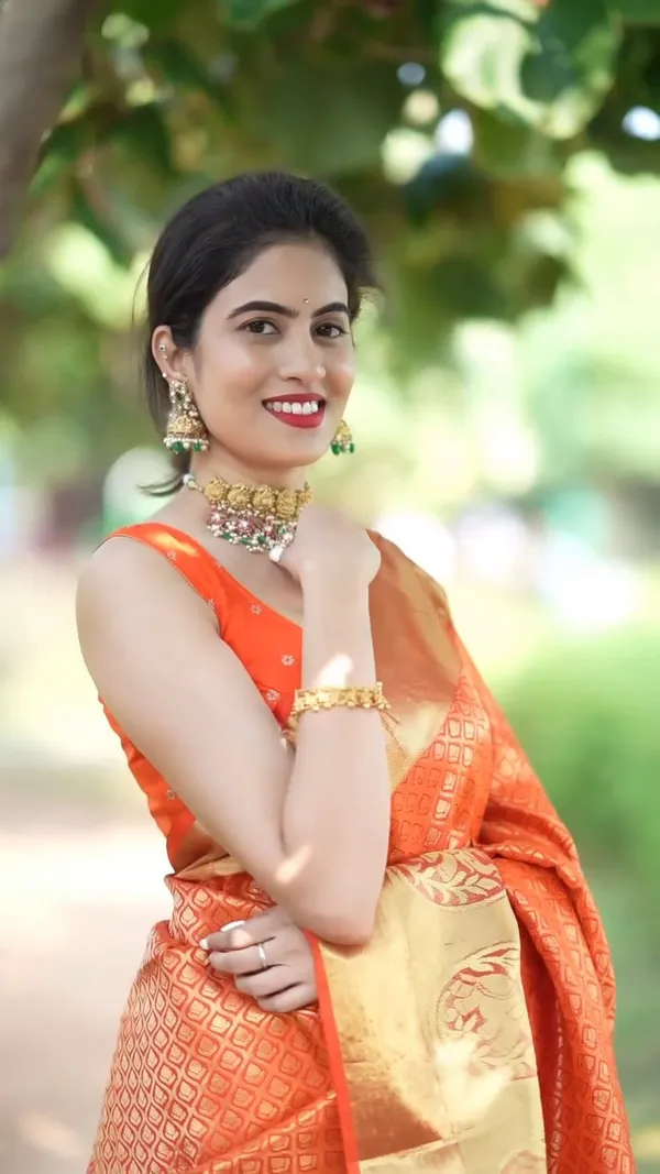 Orange_Banarasi_Silk_Zari_Saree_with_Blouse_Piece_For_Women