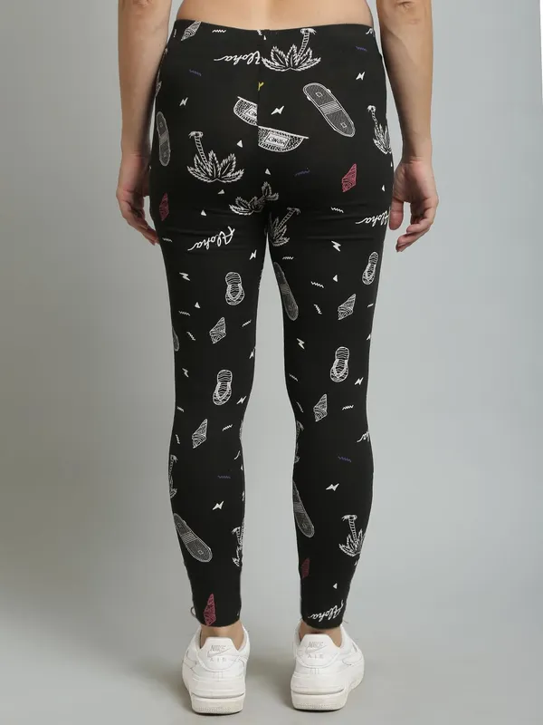 Black_Cotton_Abstract_Print_Imported_Regular_Fit_Leggings_For_Women