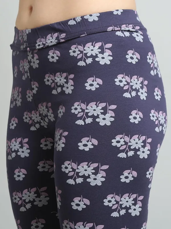Blue_Cotton_Floral_Print_Imported_Regular_Fit_Leggings_For_Women