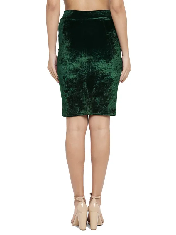 Green_Velvet_Shiny_Straight_Knee_Length_Club_Pencil_Skirt_For_Women