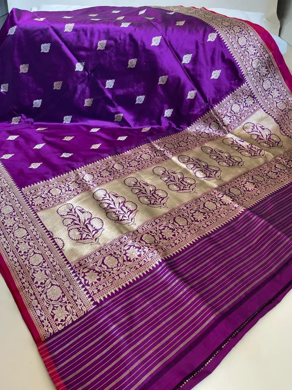 Humairah_Pure_Handloom_Purple_Katan_Silk_Floral_Kadhwa_Sona_Rupa_Booti_with_Kadhwa_Floral_Pallu_&_Border_and_Purple_Kadhwa_Stripe_Blouse