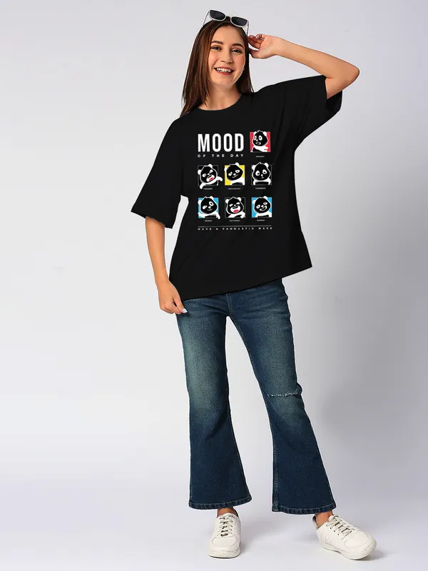 Oversized_Tshirt_-_Mood_Of_The_Day