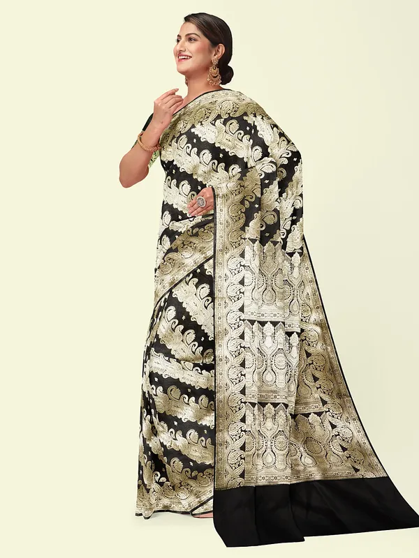 Black_Satin_Silk_Banarasi_Sarees_For_Women