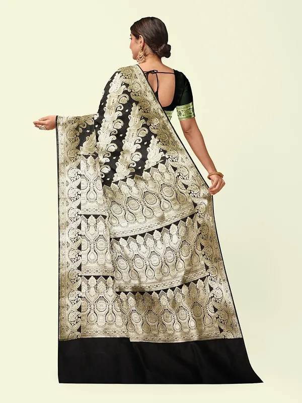 Black_Satin_Silk_Banarasi_Sarees_For_Women