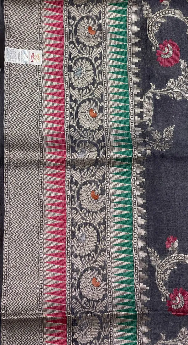Humairah_Pure_Handloom_Black_Dupion_Silk_Tilfi_Mina_Floral_Zari_Stripe_Jaal_with_Skirt_Dual_Mina_Zari_Border_and_Black_Blouse