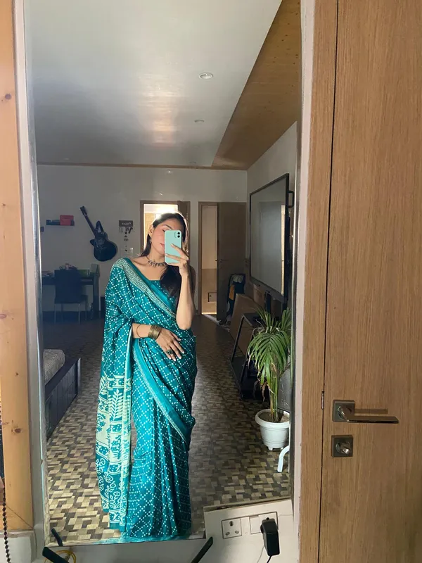 Ikkat_Print_Pure_Soft_Cotton_saree_With_Blouse_Piece
