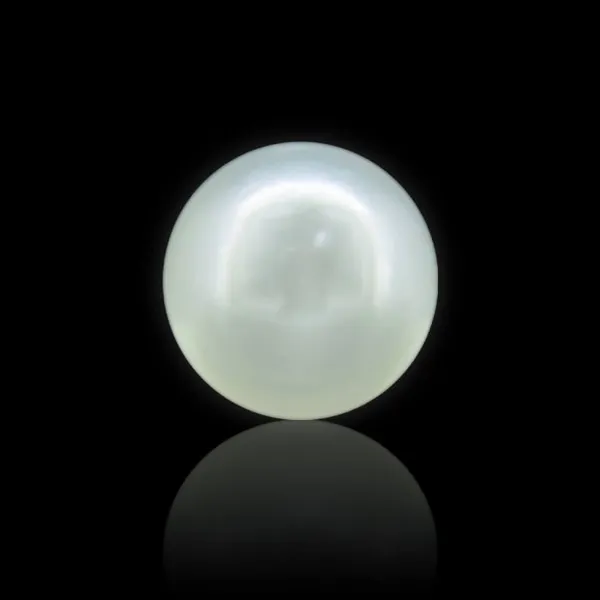 9.25_Ratti_White_Pearl_Moti_Natural_Loose_Gemstone