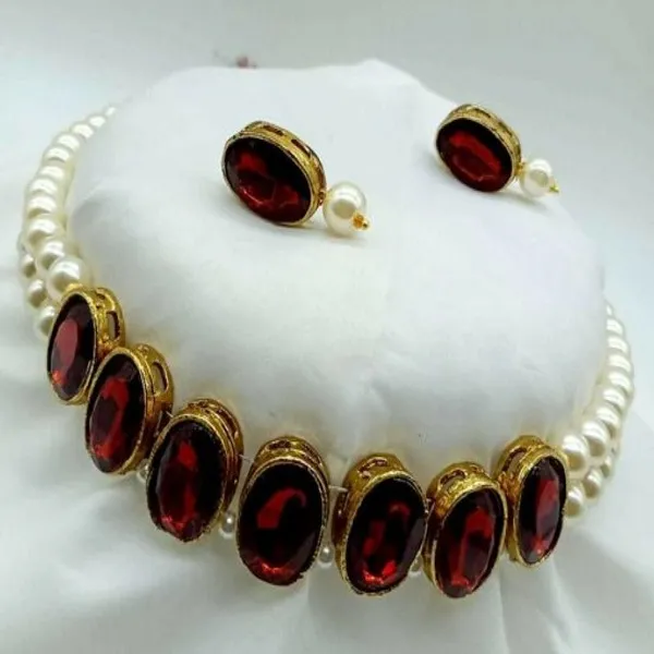 Kundan_Necklace_Set_For_Women.