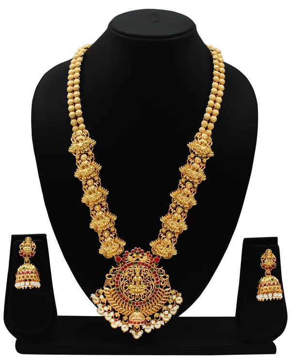 https://d1311wbk6unapo.cloudfront.net/NushopCatalogue/tr:f-webp,w-600,fo-auto/PANDAL720_1699032188654_cu5iv5eax6jmehx.jpg__Deora Jewellery