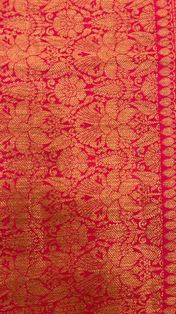 Humairah_Pure_Handwoven_Red_Pure_Muga_Silk_Floral_Minakari_Zari_Boota_Small_Zari_Border_Banarasi_Saree_with_Red_Blouse_piece