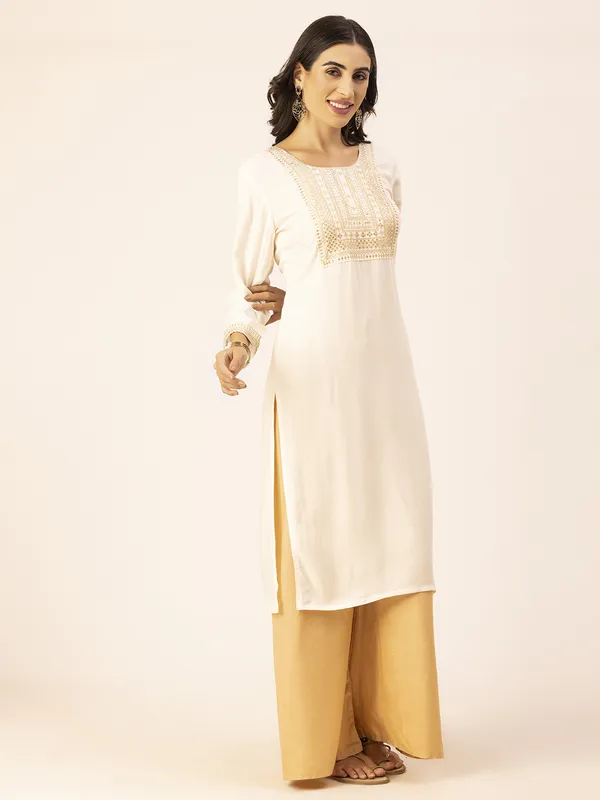 Off_White_Rayon_Women_Kurta,_Golden_Embroidery_&_Sequence_Work