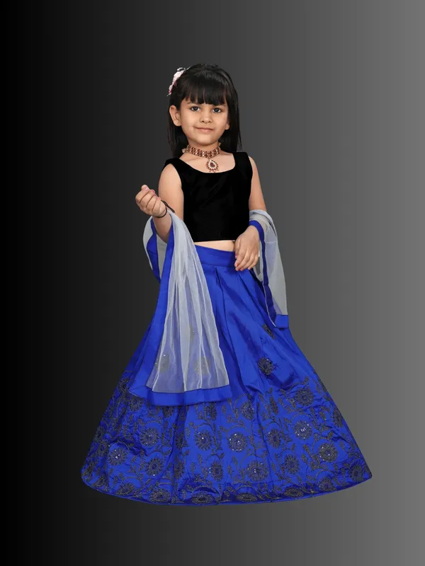 Girls_Lehenga_Choli_Ethnic_Wear_Embroidered_Lehenga_Choli
