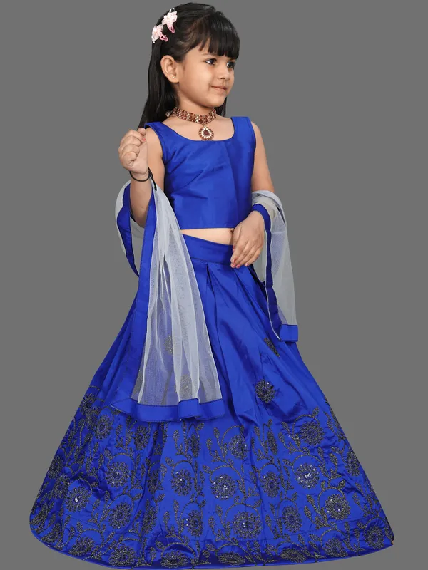 Girls_Lehenga_Choli_Ethnic_Wear_Embroidered_Lehenga_Choli