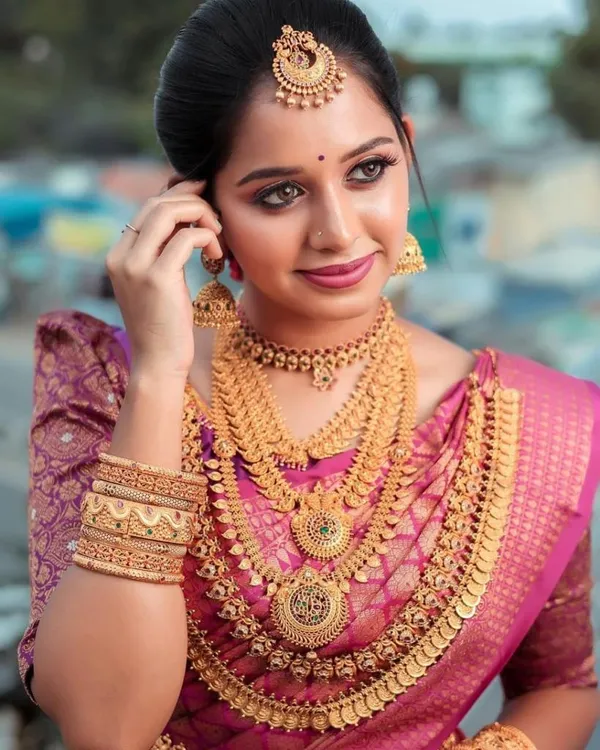 Pink_Banarasi_Soft_Silk_Saree_With_Blouse_Piece_For_Women