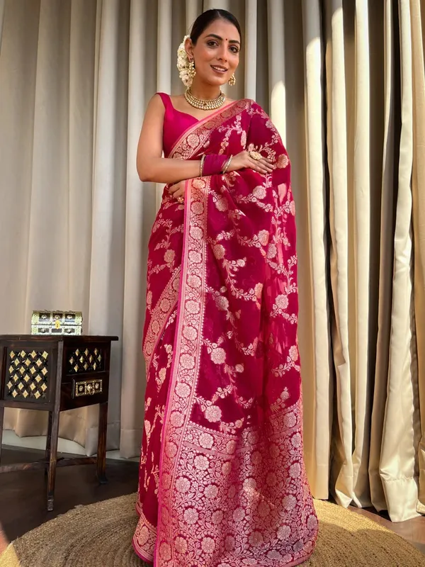 Pink_Soft_Silk_Saree_With_Blouse_Piece