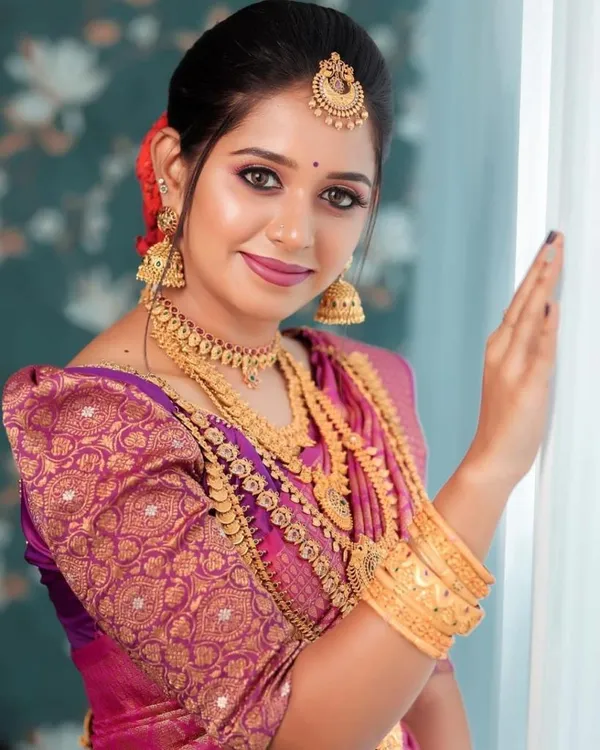 Pink_Banarasi_Soft_Silk_Saree_With_Blouse_Piece_For_Women