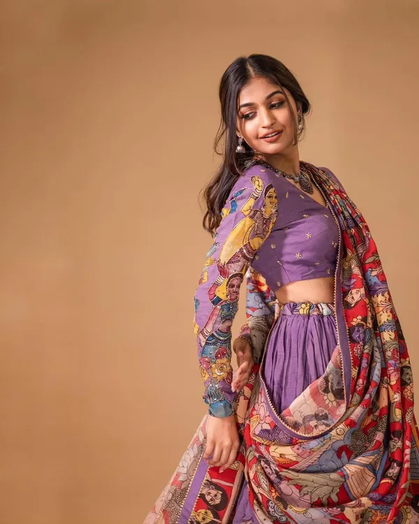 Violet_&_Violet_Kalamkari_Print_Lehenga_Choli_With_Foil_Workby_Ziblon_With_Duppata_and_Blouse_piece