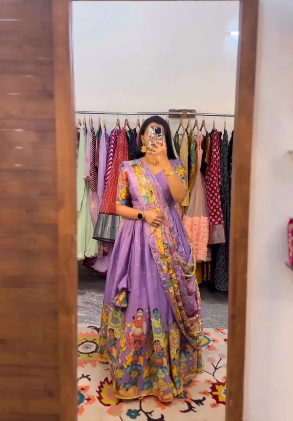 Violet_&_Violet_Kalamkari_Print_Lehenga_Choli_With_Foil_Workby_Ziblon_With_Duppata_and_Blouse_piece