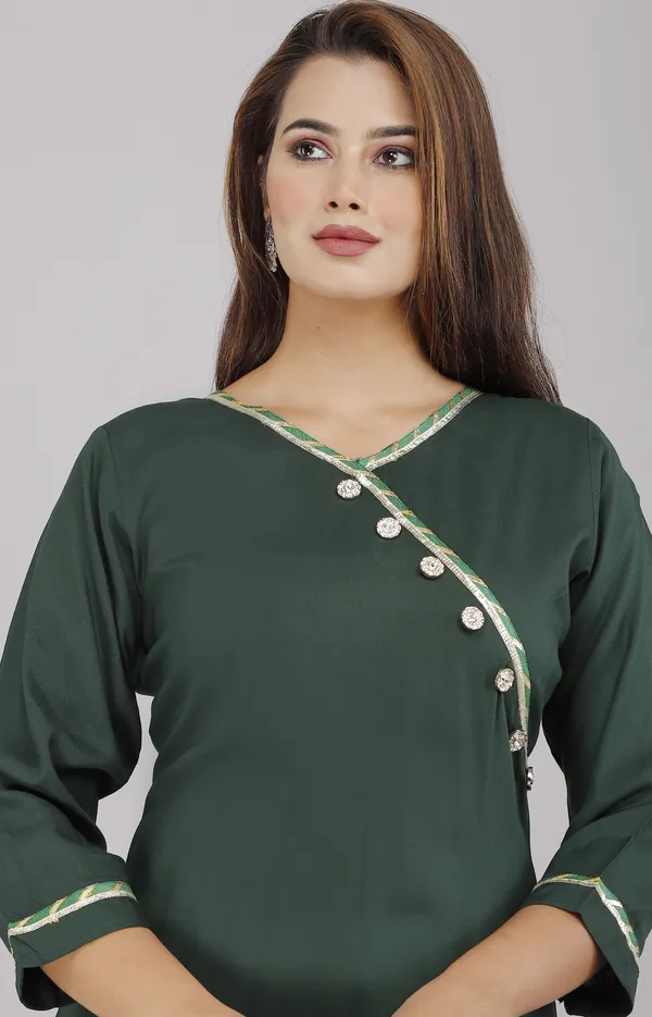 Green_Viscose_Rayon_Solid_Casual_Wear_Kurti_For_Women