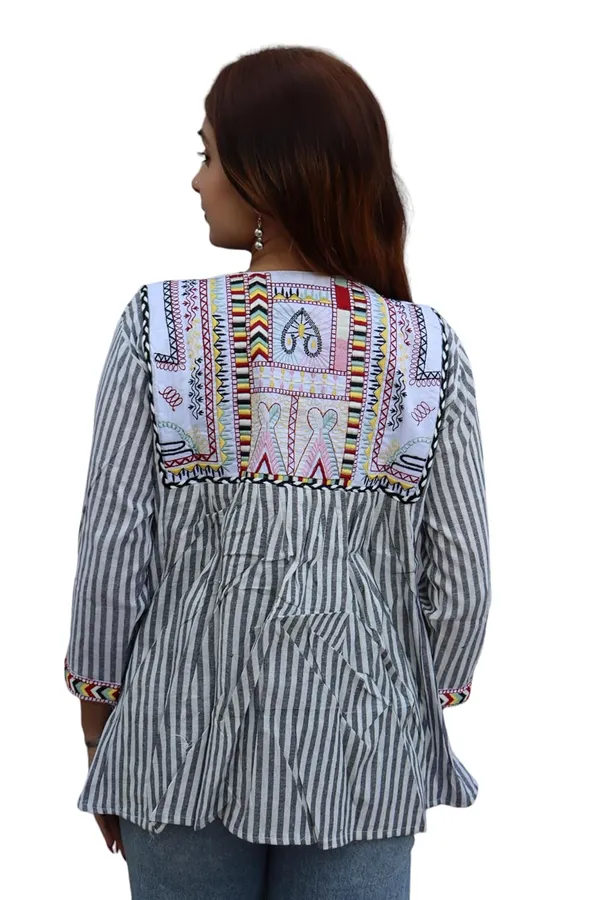 Grey_Premium_Embroiderd_Ethnic_Shrug_Or_Jacket_|_Embroidered_Cotton_Koti/_Jacket/_Waist_Coat