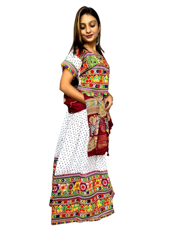 White_Premium_Bandhani_Handicraft_Traditional_Chaniya_Choli_Cotton_Umbrella_Style_With_Embroidery_Heavy_Kutchi_Work__For_Women_&_Girls