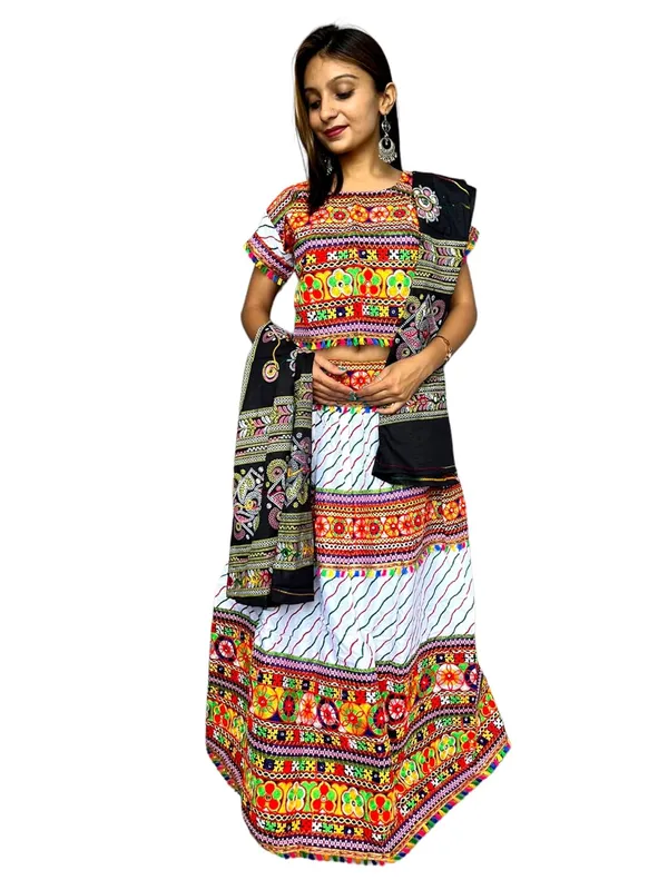 White_Premium_Leriya_Pata_Handicraft_Traditional_Chaniya_Choli_Cotton_Umbrella_Style_With_Embroidery_Heavy_Kutchi_Work_For_Women_&_Girls