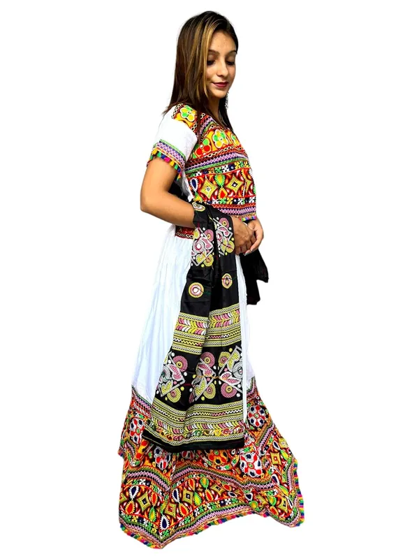 White_Premium_Plain_Handicraft_Traditional_Chaniya_Choli_Cotton_Umbrella_Style_With_Embroidery_Heavy_Kutchi_Work_For_Women_&_Girls