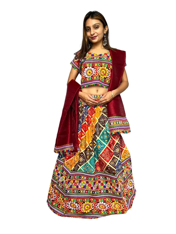Maroon_Premium_Handicraft_Traditional_Chaniya_Choli_Cotton_Umbrella_Style_With_Embroidery_Heavy_Kutchi_Work_For_Women_&_Girls