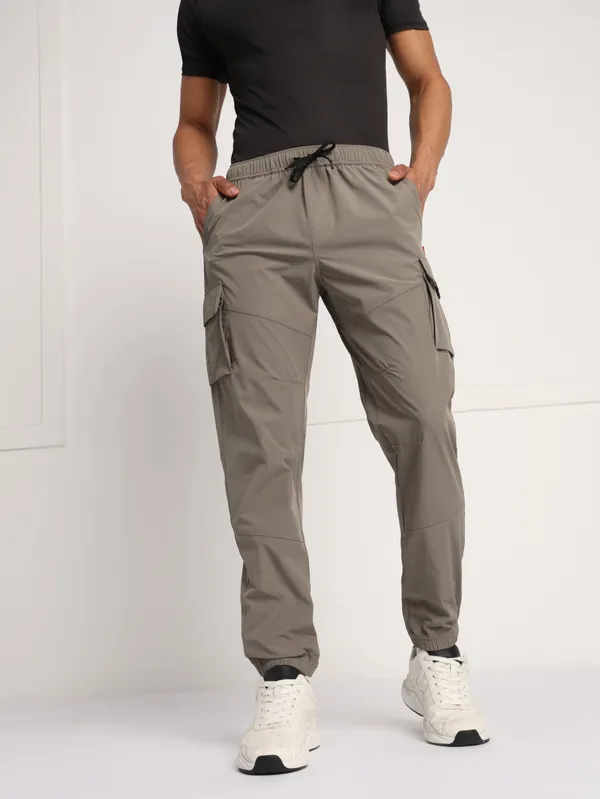 Pace_International_Apex_Cargo_for_Men