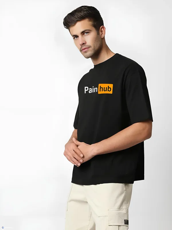 Black_Oversized_Printed_Half_Sleeve_Cotton_T-Shirt_For_Men