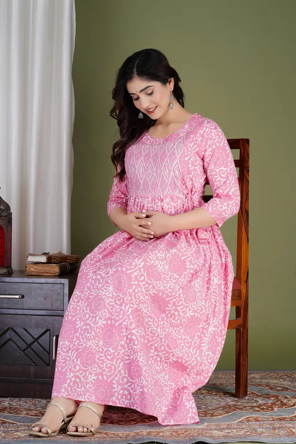 Pink_Malody___Cotton_Printed_Maternity_And_Feeding_Kurti_Combo_Of_2