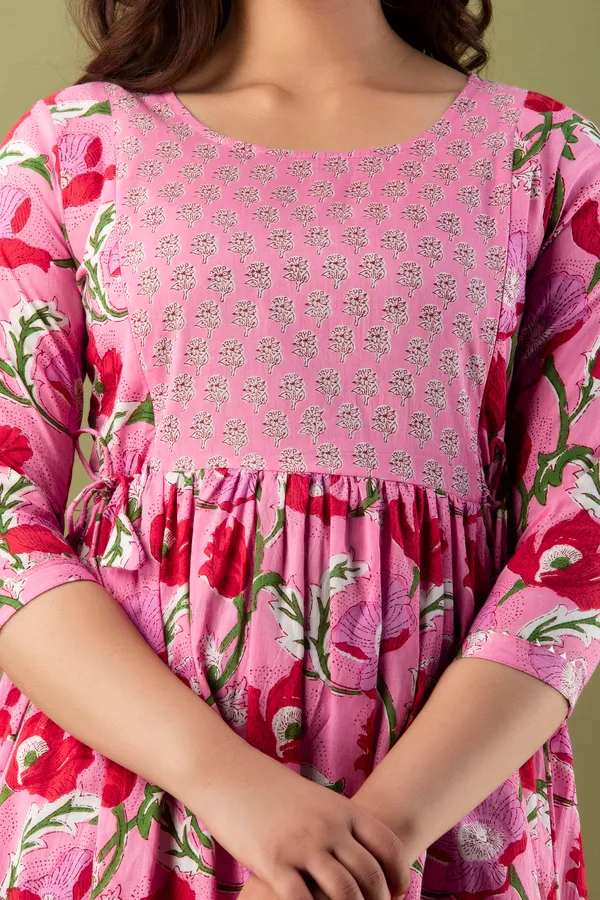 Pink_Square__Cotton_Printed_Maternity_And_Feeding_Kurti_Combo_Of_2