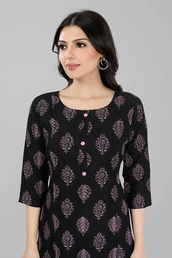 Black_Feeding_&_Maternity_Dress_With_Zippers_(Top_&_Bottom)