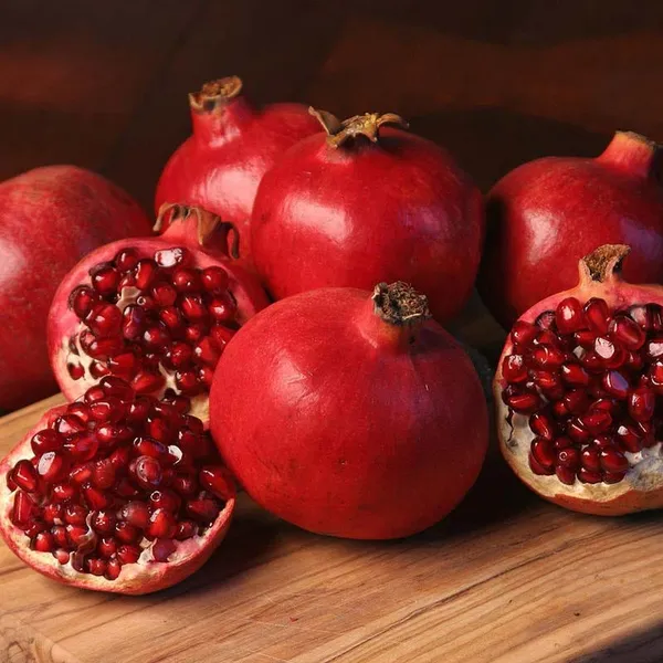 Thai_Pomegranate/Anar_Hybrid_Fruit_Plant