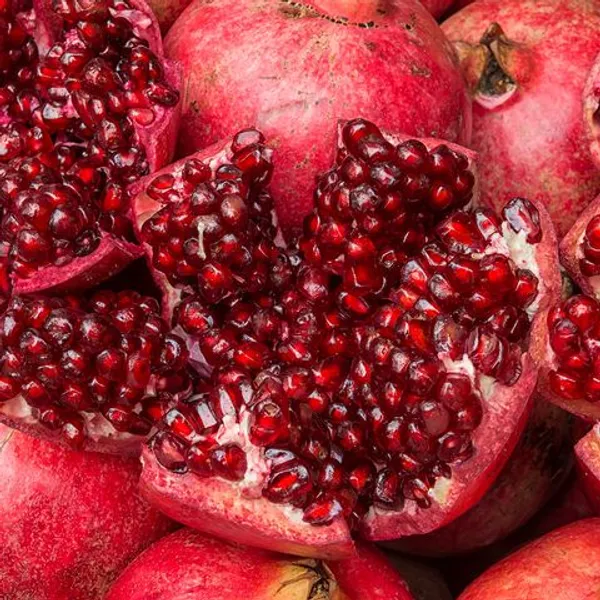 Red_Bhagwa_Anar_Hybrid_Pomegranate_Fruit_Plant_(Hybrid,_Pack_Of_1)_.