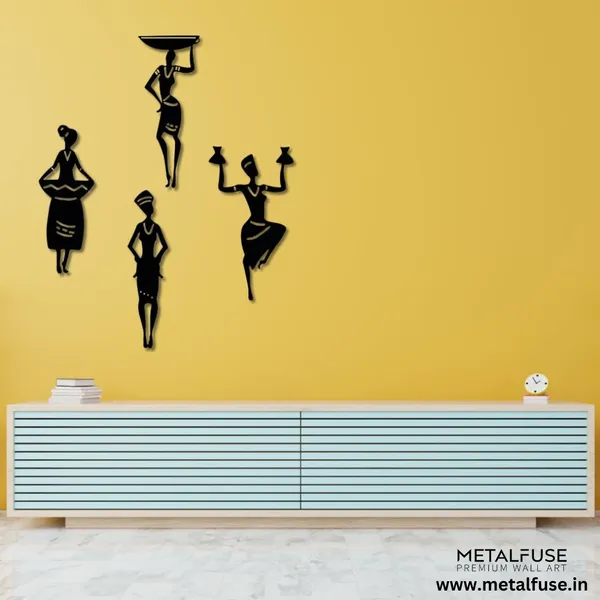 Black_African_Woman_Working_&_Dancing_Pose_Wood_Wall_Art