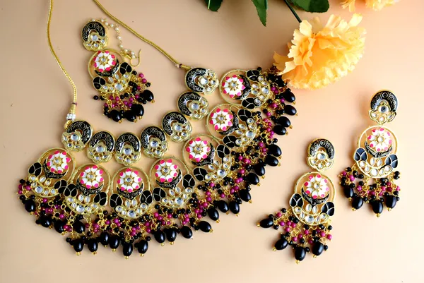 Hand_Made_Meenakari_Choker_Semi_Bridal_Necklace_Set_and_Earrings