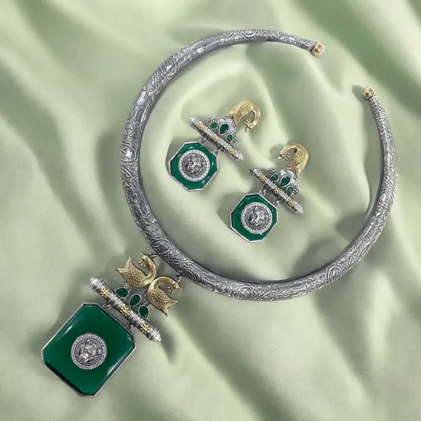 Premium_Quality_Hasli_Necklace_Set_with_Earrings