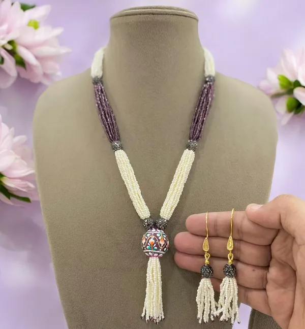 Premium_Quality_Pearl_Mala_with_Earrings