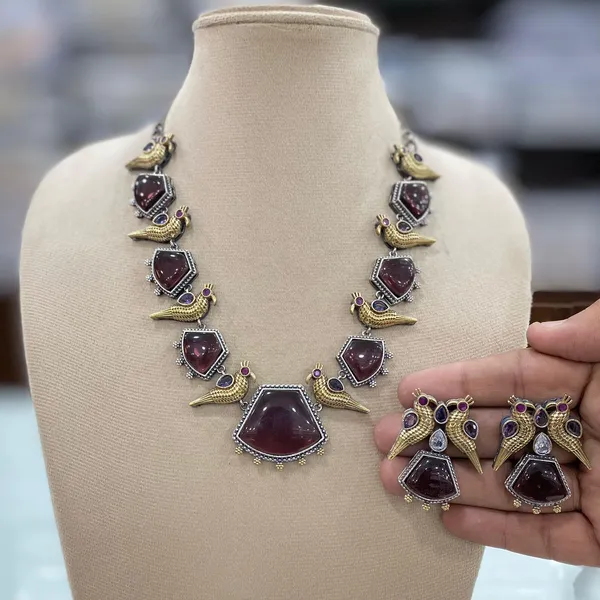 Premium_Quality__Necklace__Set_with_Earrings
