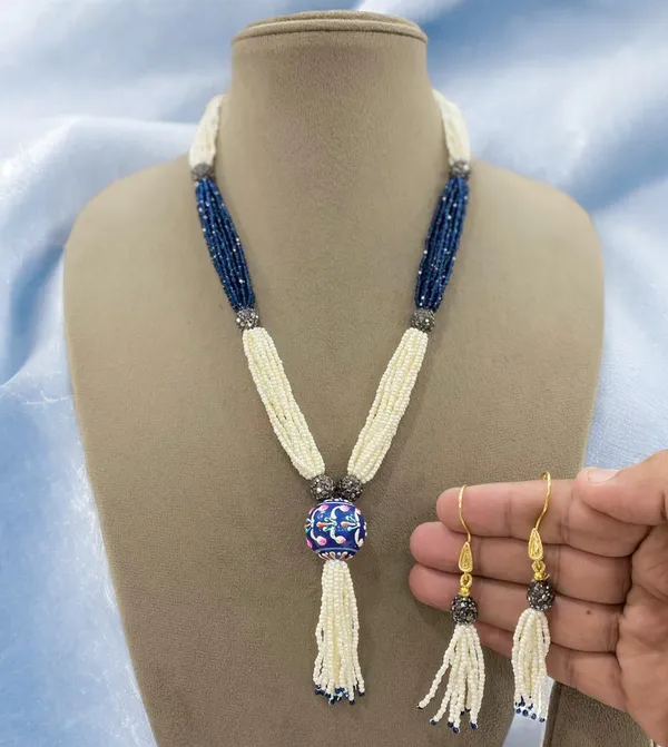 Premium_Quality__Pearl_Mala_with_Earrings