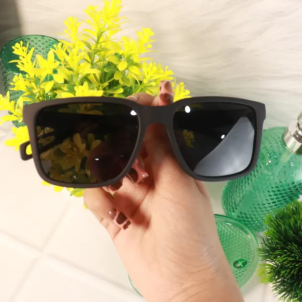 Black_Polycarbonate_Casual_Sunglasses_For_Women_(Buy_1_Get_1_Free)