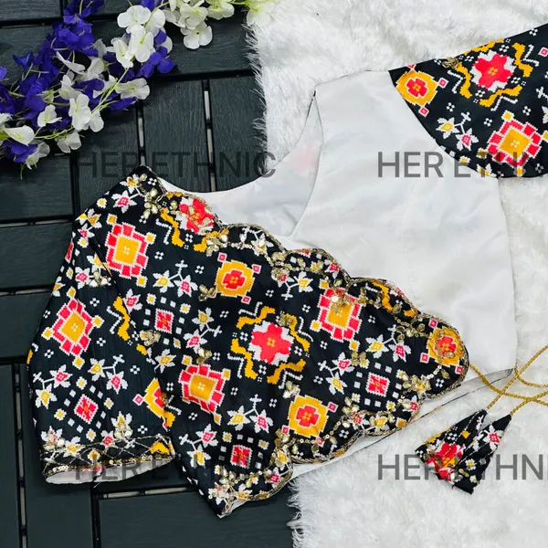 Black_Handmade_Work_Boutique_Style_Blouse